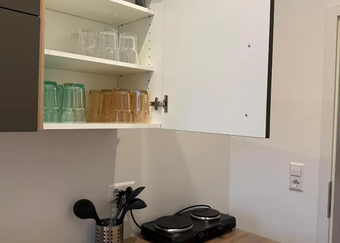 Schoenes Zimmer-4 In Stuttgart-mitte *